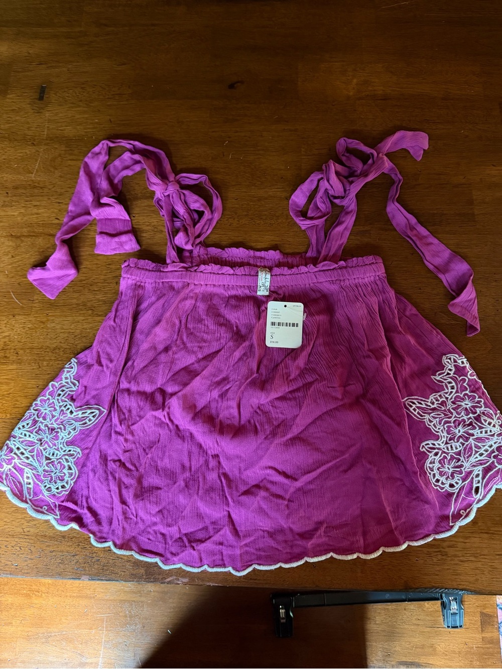 Free People Cute Fuchsia Tie-Shoulder Crop Top with White Lace Embroidered Trim